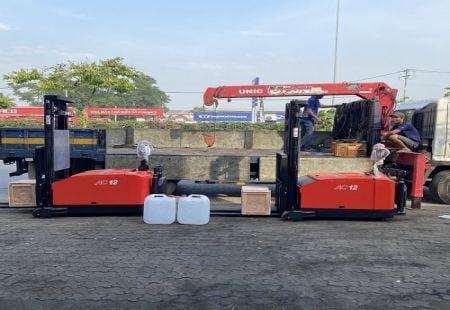 Dịch vụ xe nâng tại Hồ Chí Minh