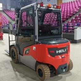 Xe Nâng Điện Lithium 3 Tấn