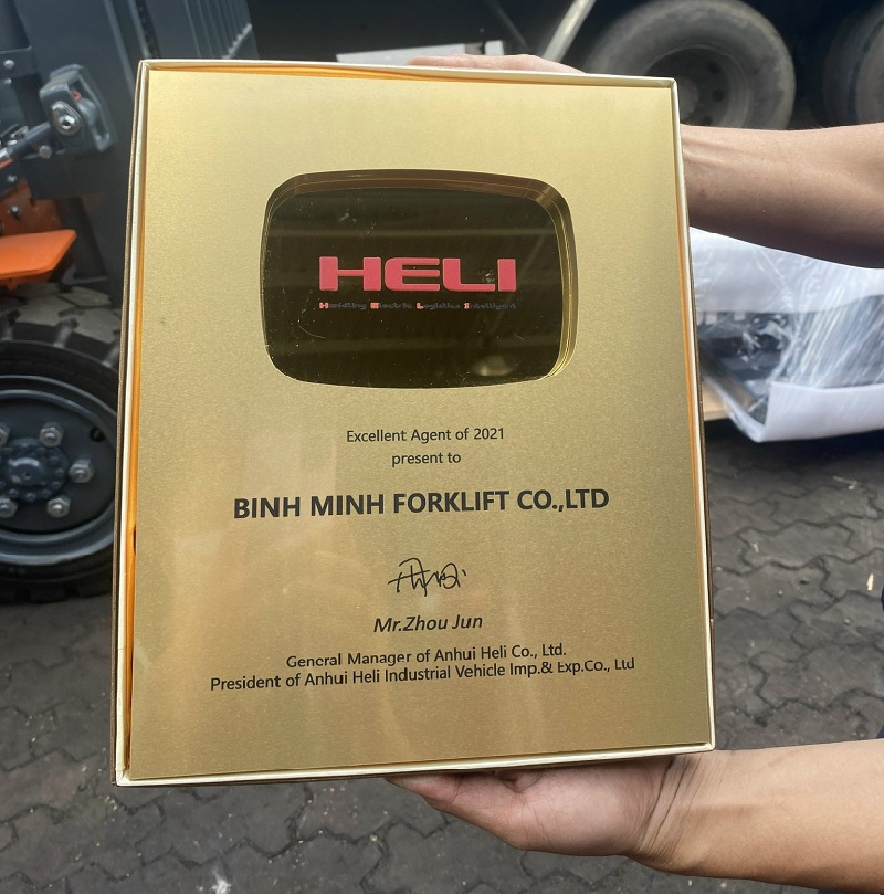 chứng nhận đại lý xe nâng Heli tại Việt Nam