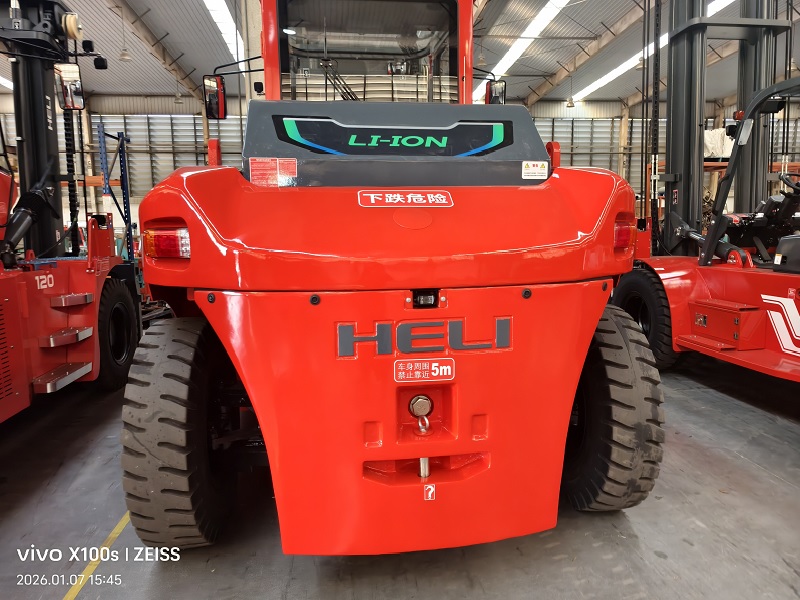 hình ảnh xe nâng lithium 16 tấn